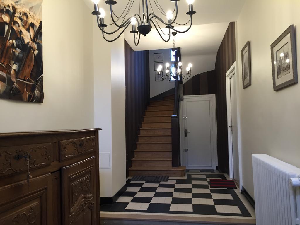 Au Coeur De Beauvais Bed and Breakfast Εξωτερικό φωτογραφία